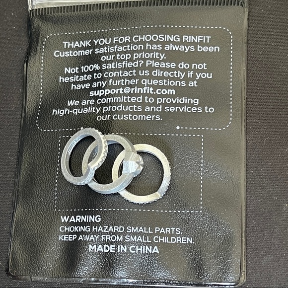 Rinfit Silicone Wedding Bands 3 Ring Set - Picture 4 of 6